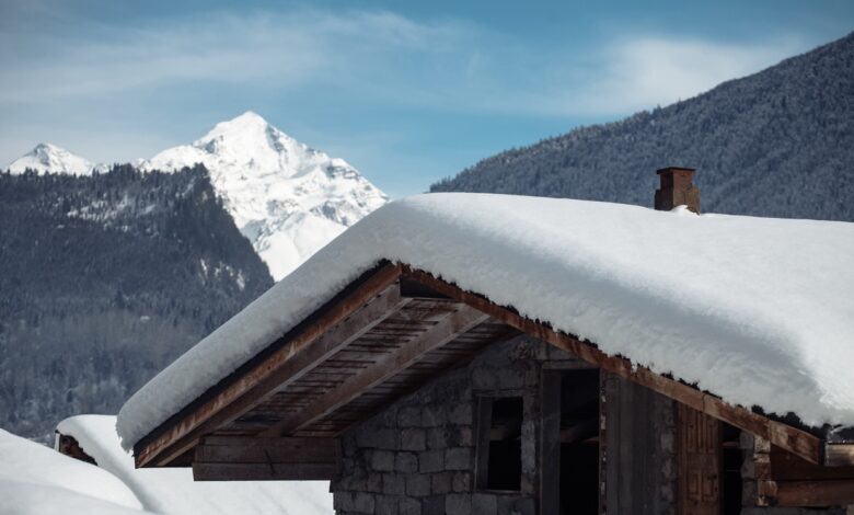 Schneebedecktes Dach © Envato Elements
